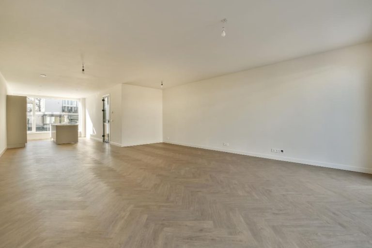 Compré un piso con mi pareja, dejamos nuestra relación… y así solventamos la situación